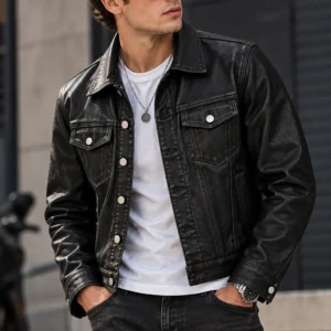 Black Leather Trucker Jacket model wear front look